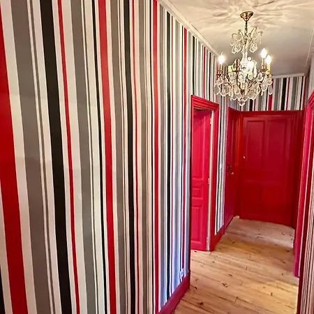 Les Moullieres 14pers * ル・モンドール