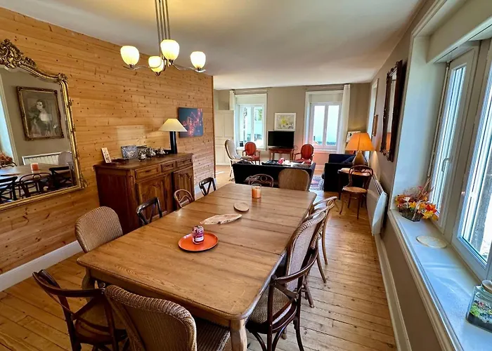 Les Moullieres 14pers 펜션 르몽도레